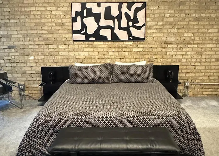 Apartment Huge! 3 King Bedrooms With Private Rooftop Lounge On Fulton Market *