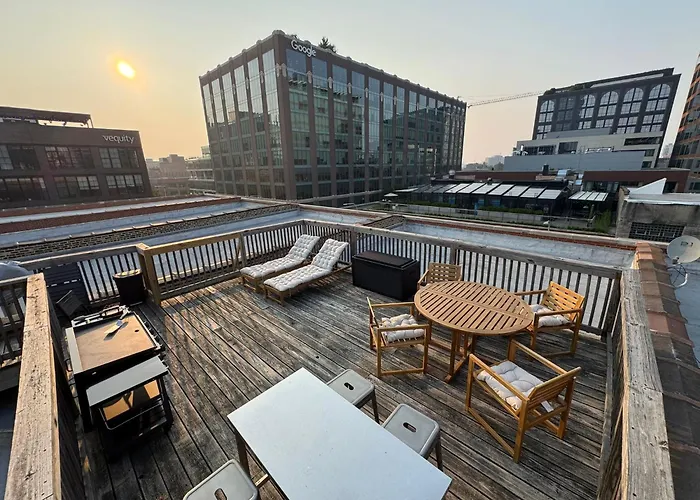 Apartment Huge! 3 King Bedrooms With Private Rooftop Lounge On Fulton Market